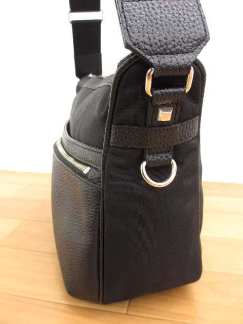 美品 ADMJ キャンバス×レザー クロスボディバッグ ショルダーバッグ