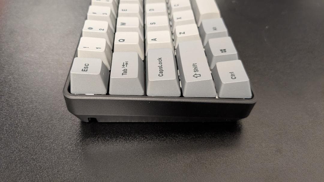 【ミニマリスト】60% メカニカルキーボード NEW POKER II