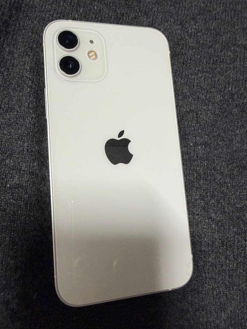 Apple iPhone 12 ホワイト 本体 64GB No.0011
