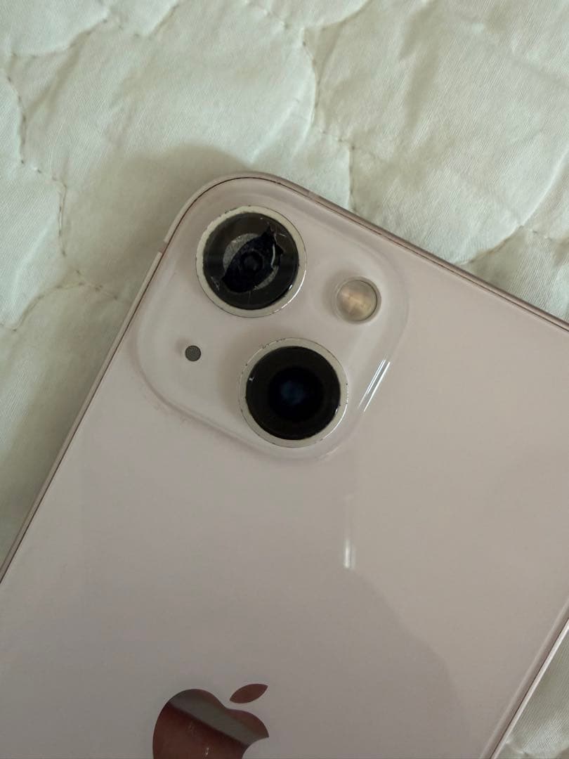 iPhone13 256GB 本体 箱ありカメラレンズ割れあり バッテリー83%