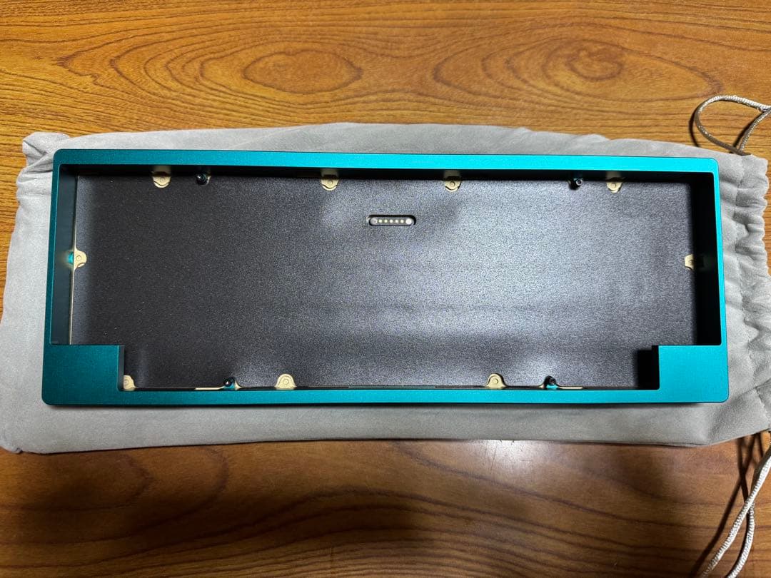 Qwertykeys Neo60 Cu 自作キーボード