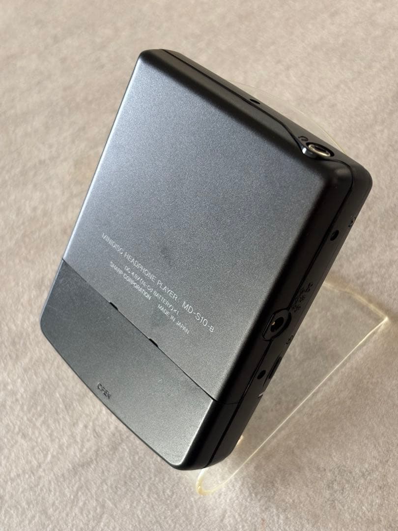 ⭐️希少品　SHARP MDウォークマン MDプレーヤー MD-S10 動作未確認