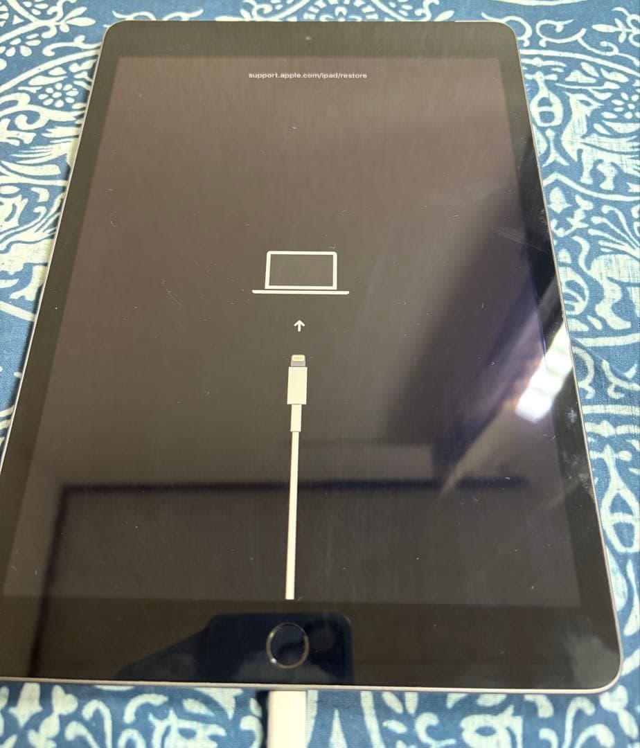 iPad 第7世代 10.2インチ 32GB ジャンク扱い