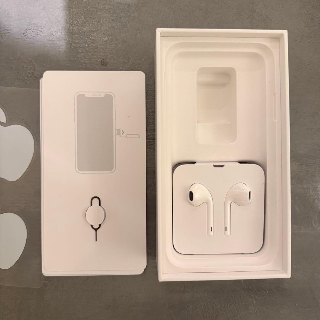 iPhone XS 256GB　Ｓｐａｃｅ　Ｇｒａｙ　中古　SIMフリー済