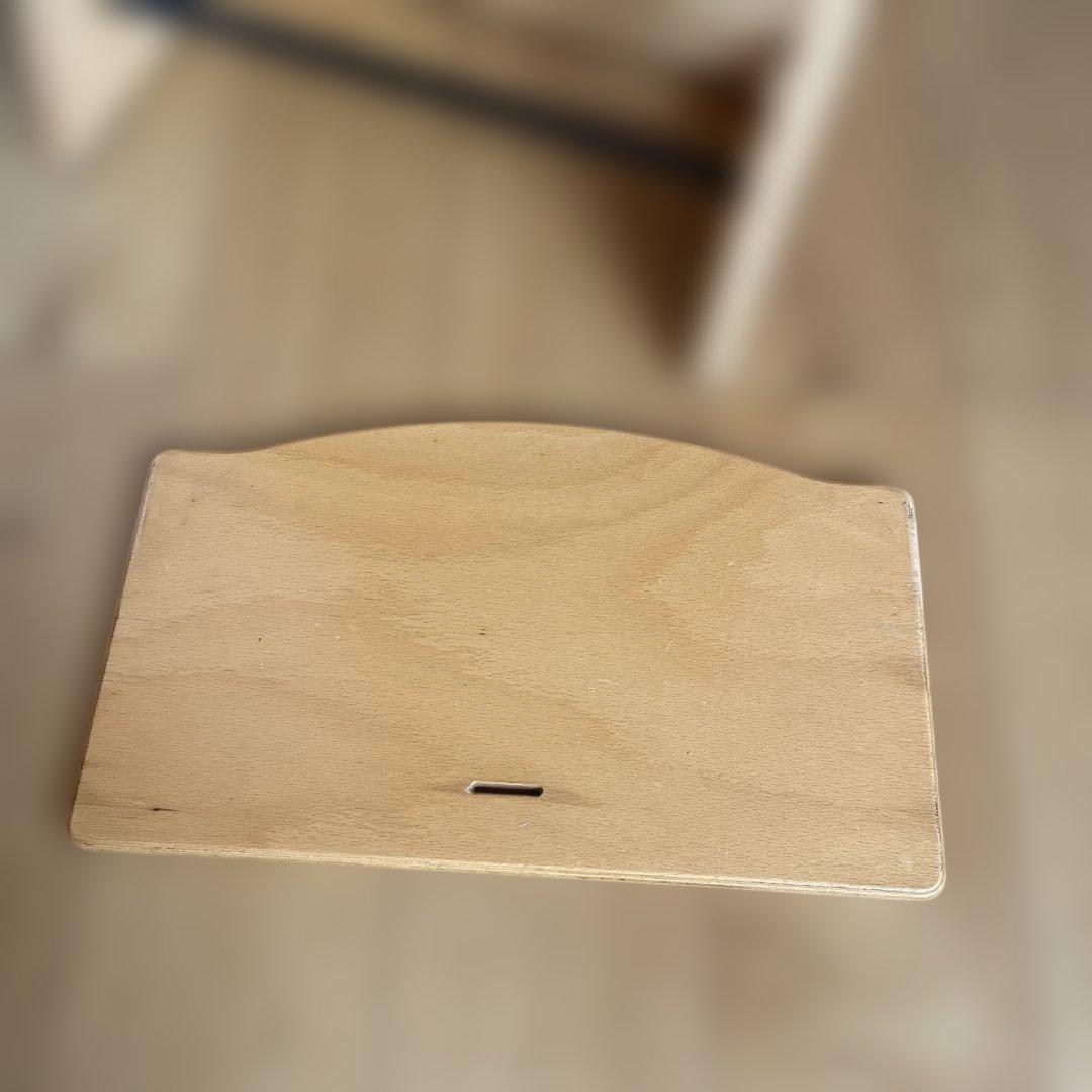 ストッケ　トリップトラップ　ナチュラル①