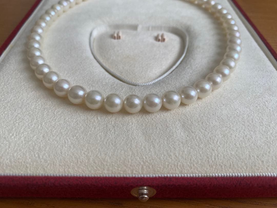 【最終値下げ】アコヤ真珠ネックレス　大玉 38㎝　真珠科学研究所のケース付き