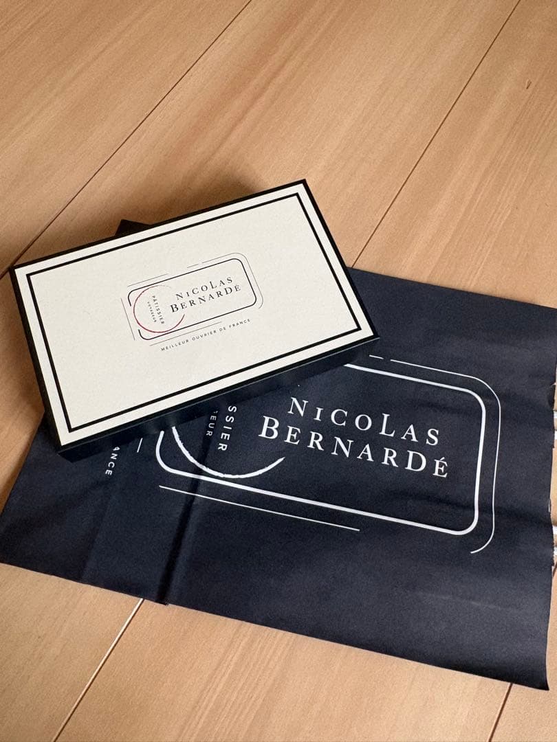 サロンデュショコラ　ニコラベルナルデ　ドーム　スル　プリーズ