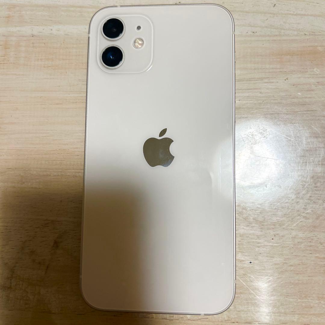 iPhone12 64GB ホワイト SIMフリー 美品 初期化済