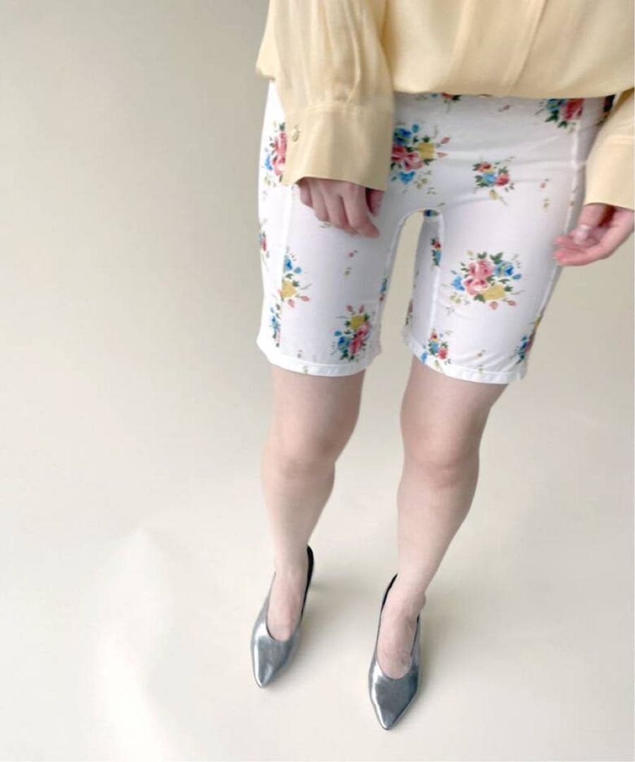 【新品未使用】YUHAN WANG/floral biker shorts