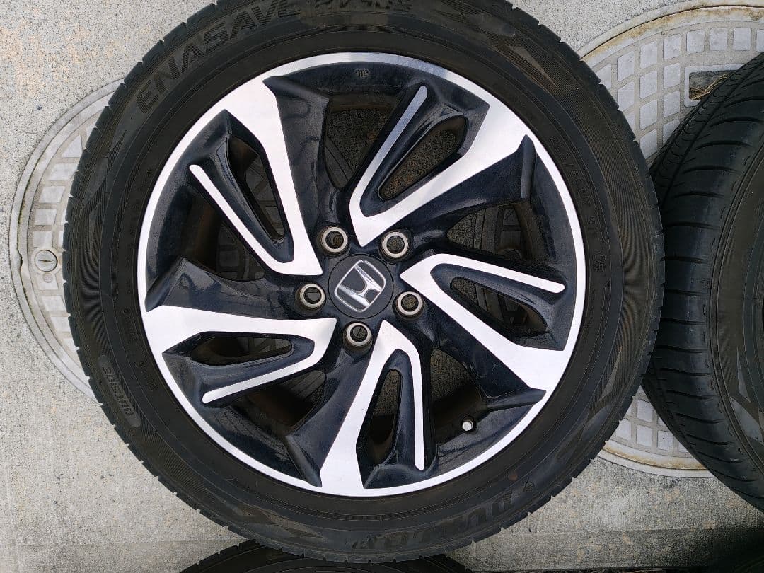 ホンダ ステップワゴンスパーダ 純正タイヤホイール 4本セット　ナット付き