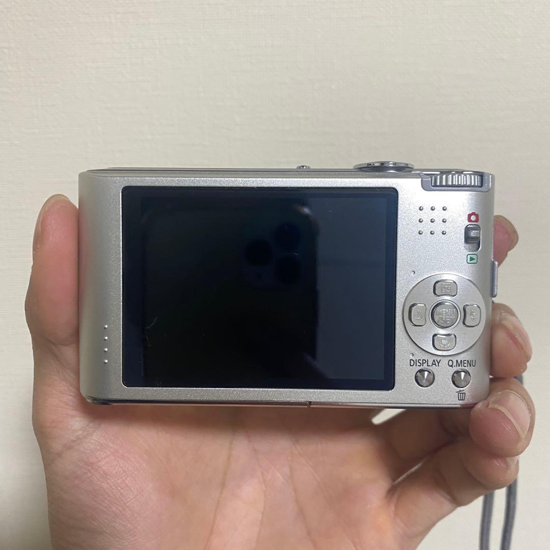 【完動品】Panasonic DMC-FX66 CCD 1410万画素 付属あり