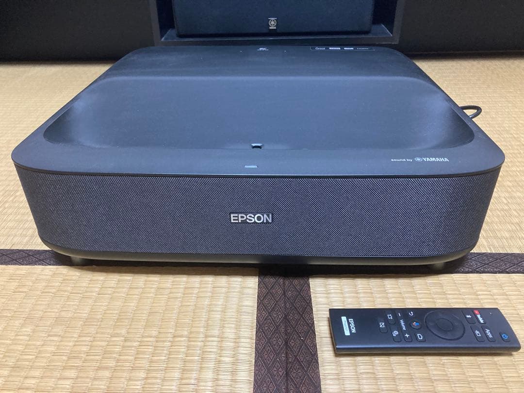 EPSON EH-LS300B プロジェクター本体