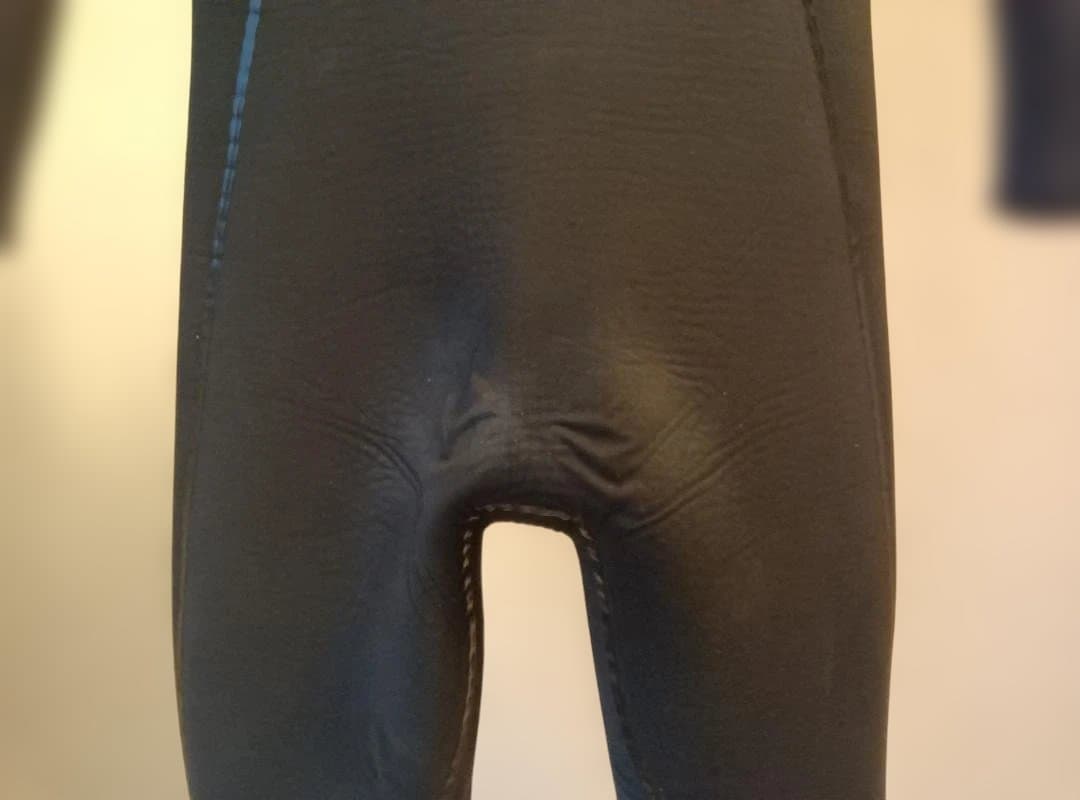 D*れ様 Patagonia R3 ウェットスーツ 4.5/3.5 Mサイズ