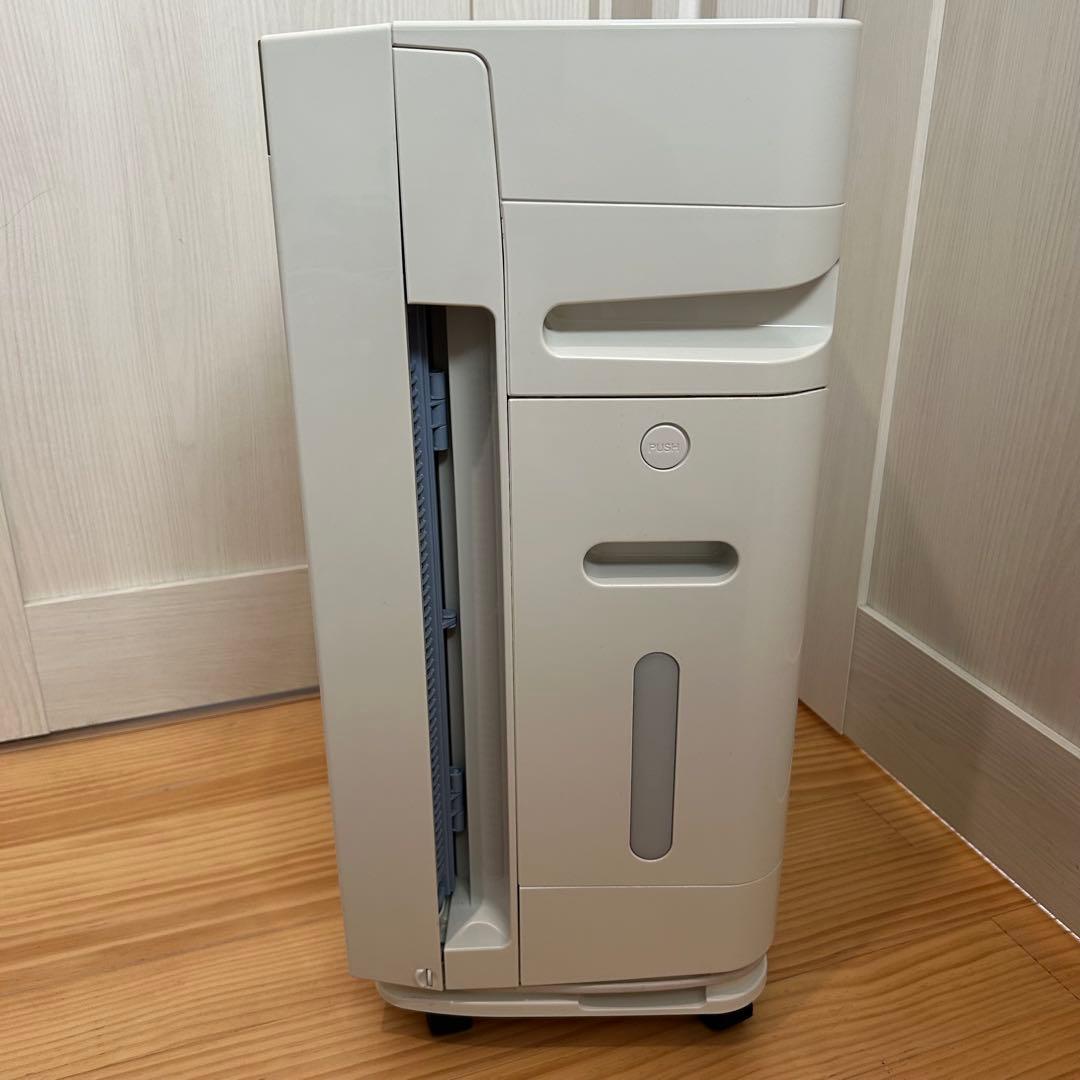 DAIKIN　ダイキン　空気清浄機　MCK70TN-W　2017年製　動作確認