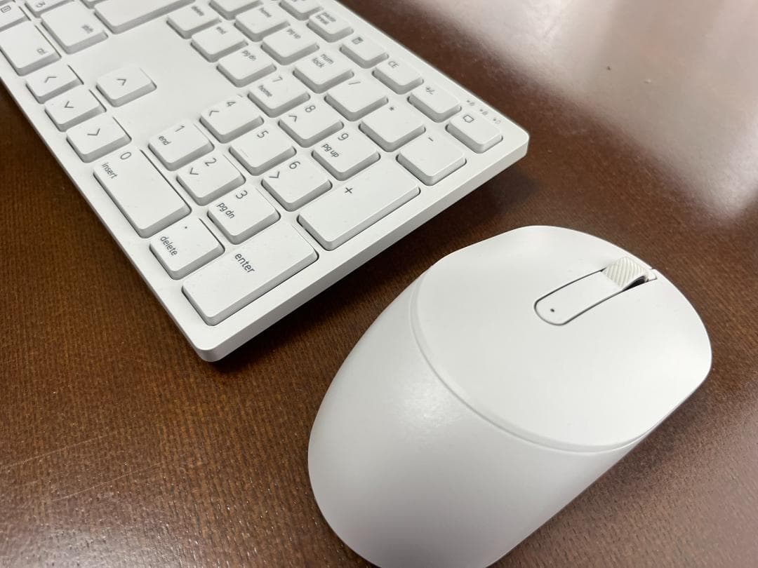 DELLスリムデザイン Inspiron 24 5410美品