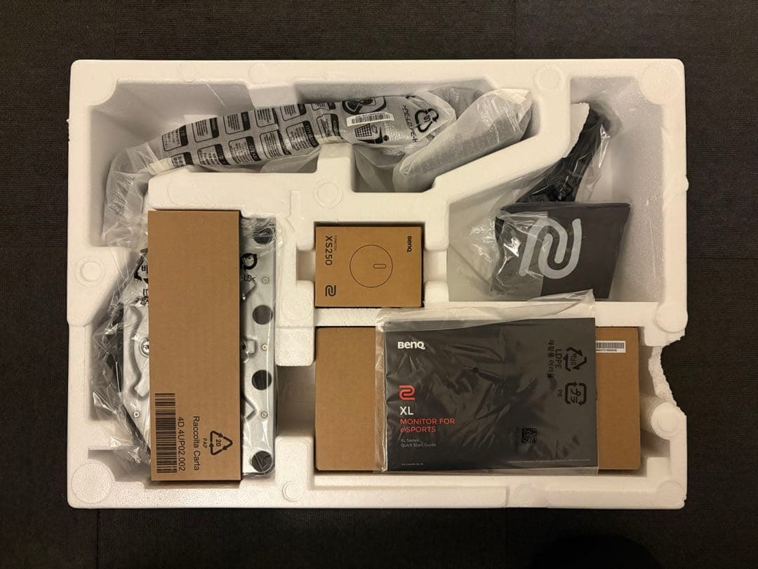 BenQ ZOWIE XL2546K ゲーミングモニター　24.5