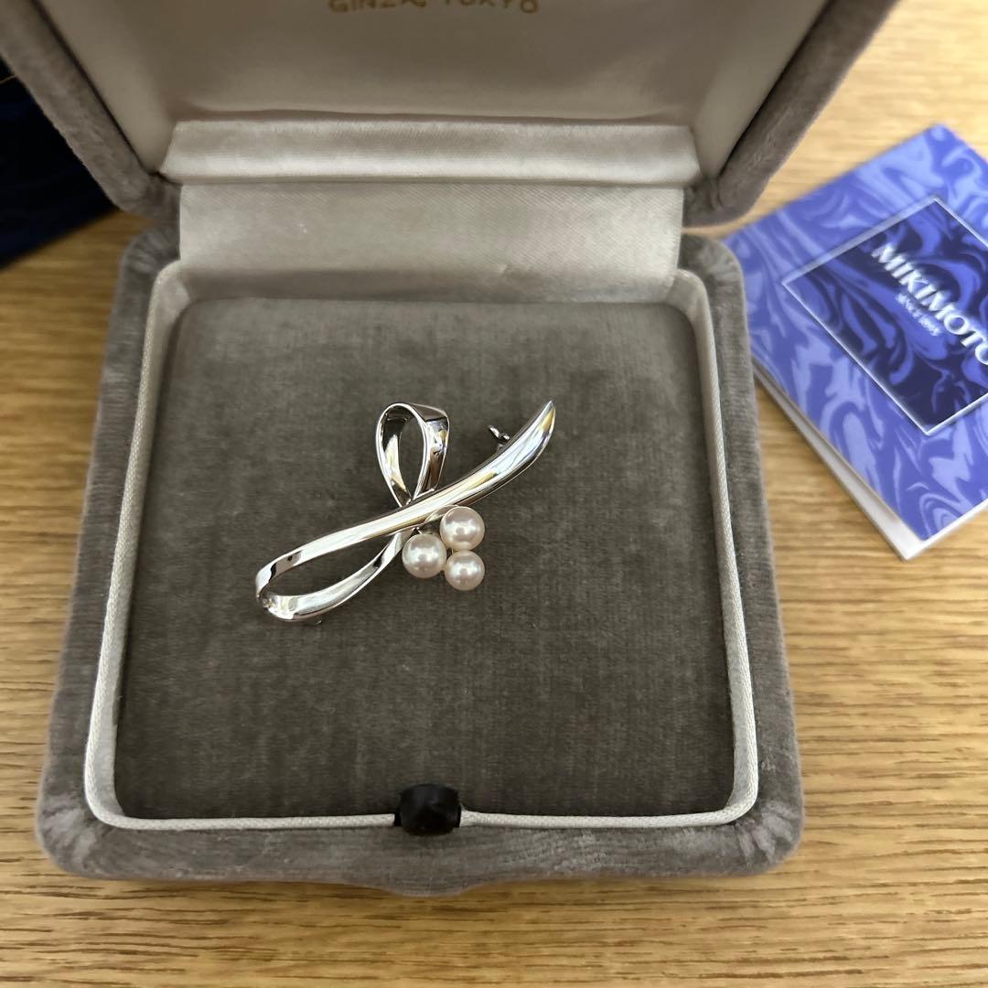 MIKIMOTO ミキモト　真珠　ベビーパール　ブローチ シルバー 3珠
