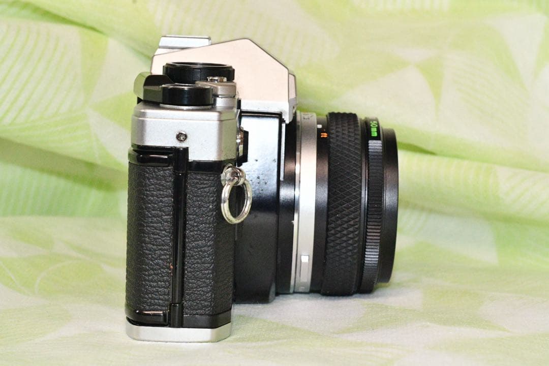《動作品》OLYMPUS OM-10 + 50/1.8付き 　a323-2