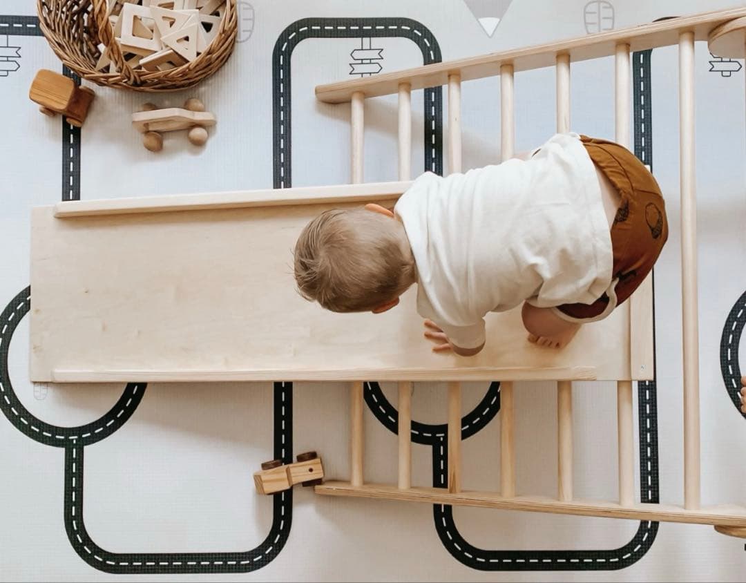 リトルボットベイビープレイマット　LITTLE BOT BABY PLAYMAT