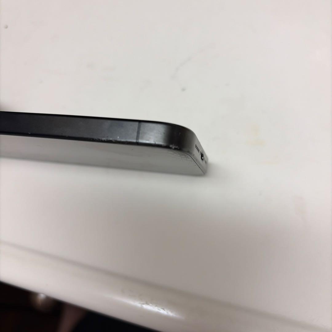 iPhone15Pro 256GB ブラックチタニウム