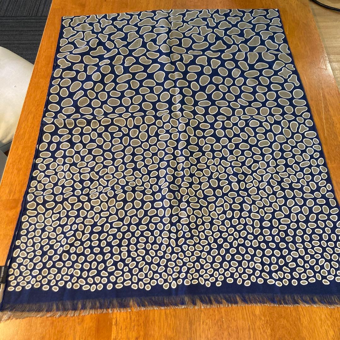 エルメス　シルク混紡 ベージュ ネイビー のストール