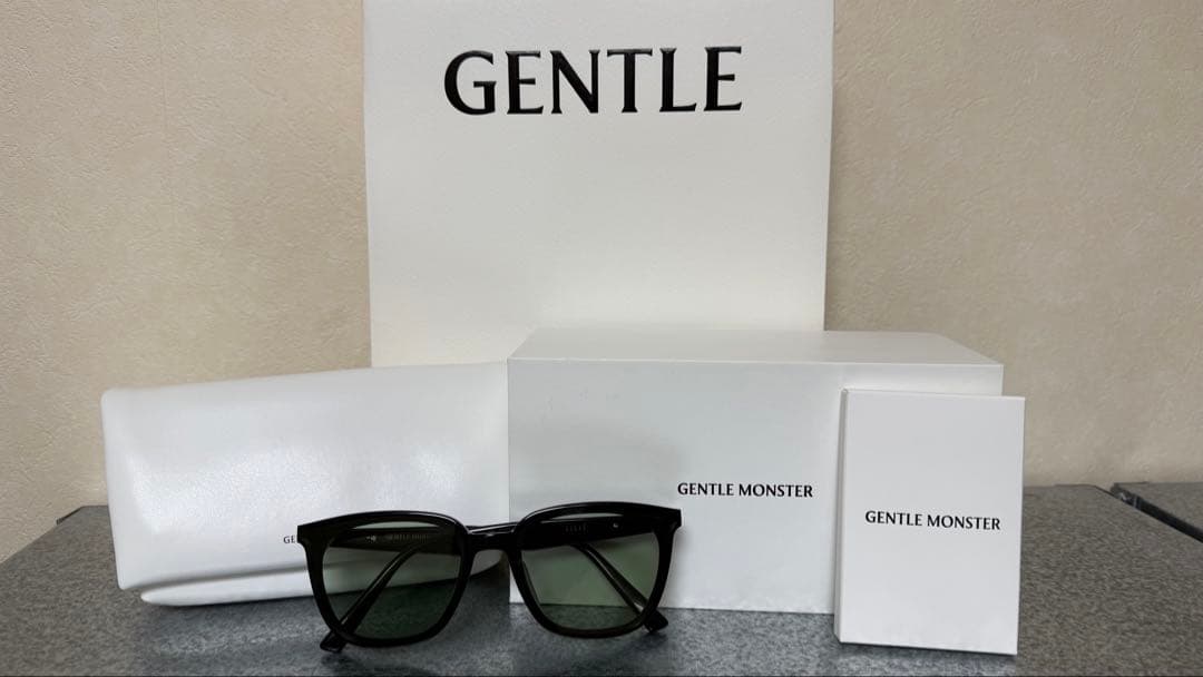 GENTLE MONSTER ジェントルモンスター　LILIT