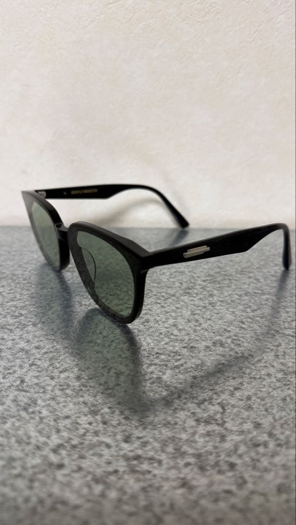 GENTLE MONSTER ジェントルモンスター　LILIT