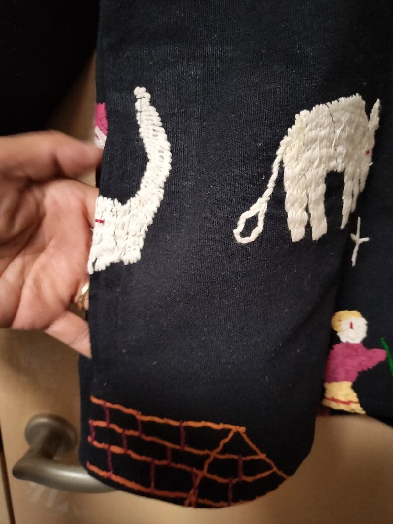 エスニック　パーカー　ナカ族パーカー　手刺繍　男女共用　新品　タイ製5