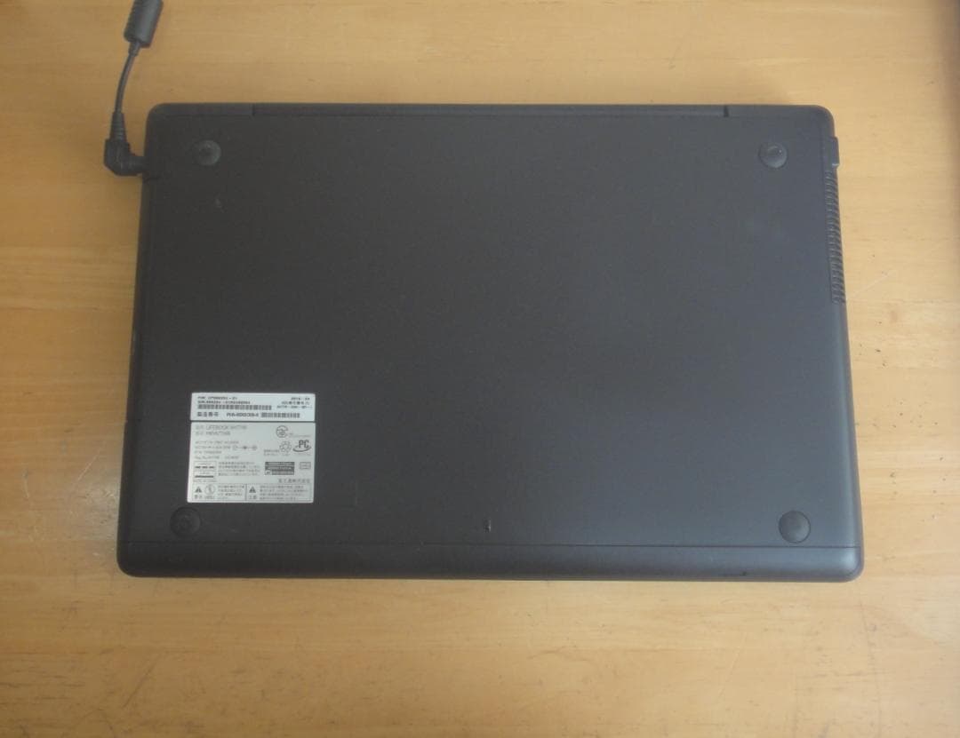 Windowsノート本体 Lifebook AH77/W i7/SSD/8GB/Office