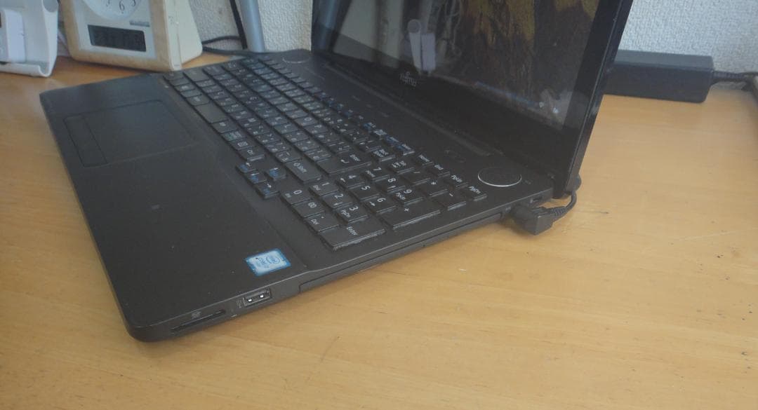 Windowsノート本体 Lifebook AH77/W i7/SSD/8GB/Office