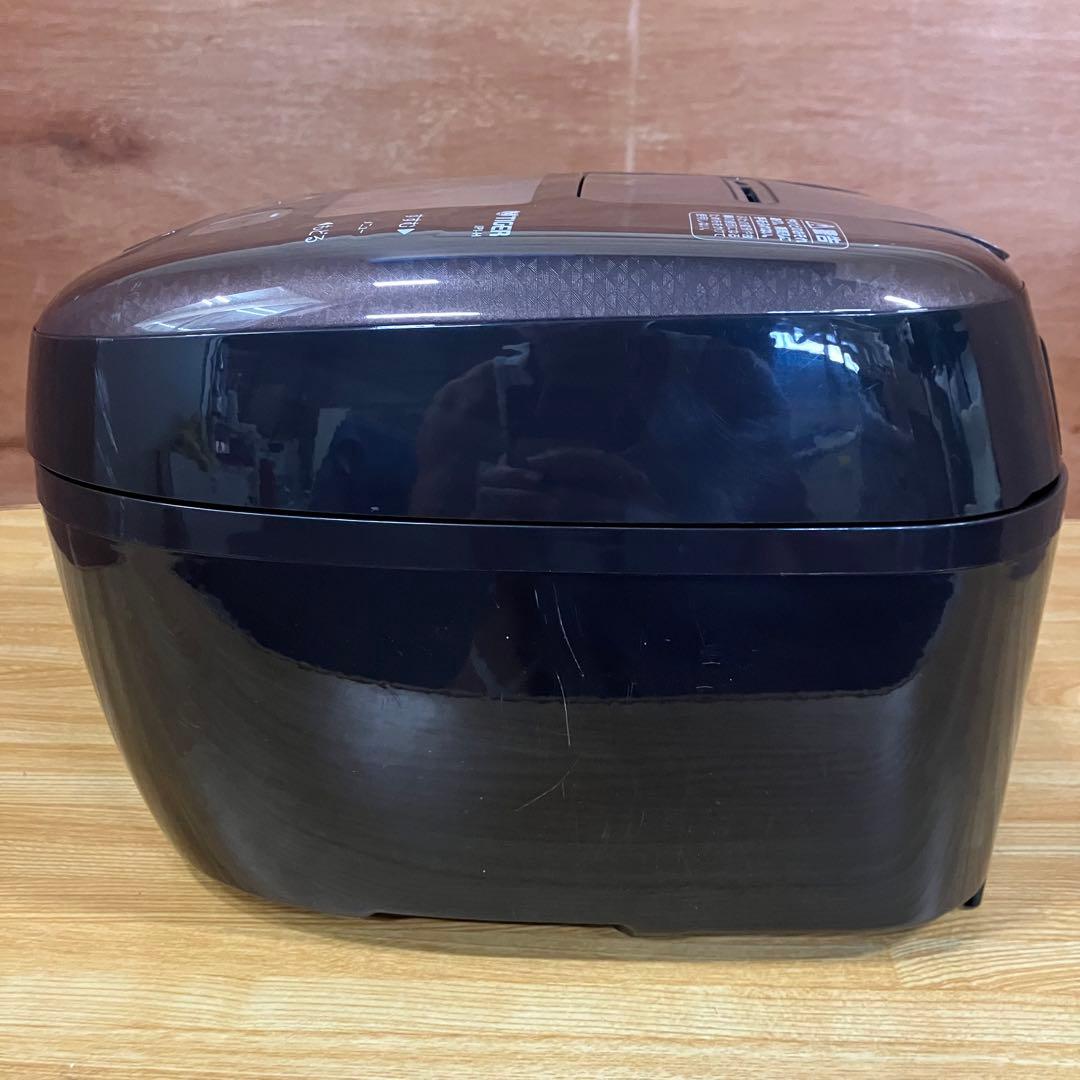 一都三県限定　配送設置無料　炊飯器　TIGER タイガー　2021年製　5.5合