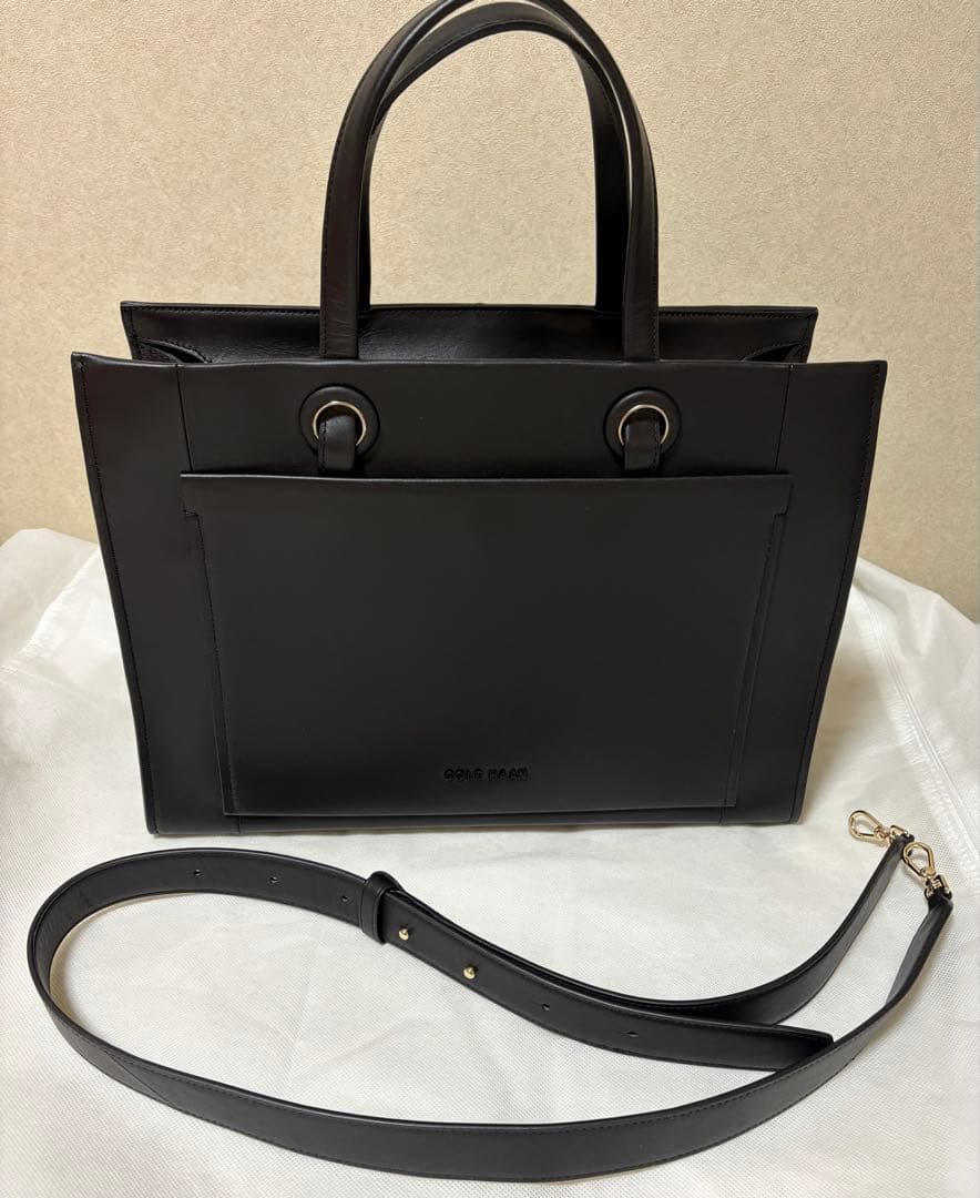 COLE HAAN レザー　トートバック　ブラック　A4サイズ　未使用