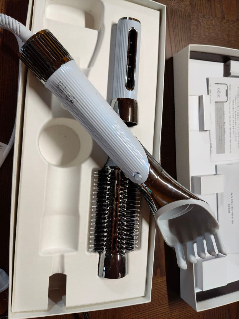 リファReFa ビューテックリセッター白【1.2回使用】くるくるドライヤー