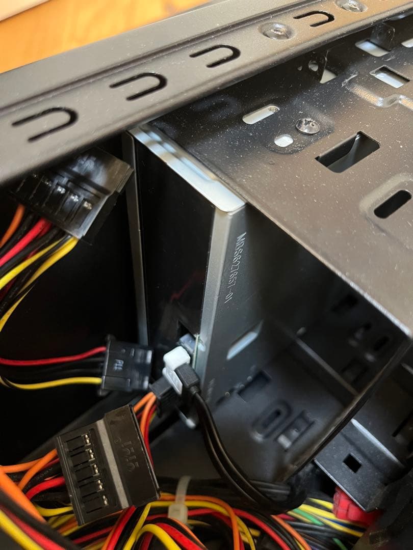 デスクトップパソコン　マウス　キーボード一式