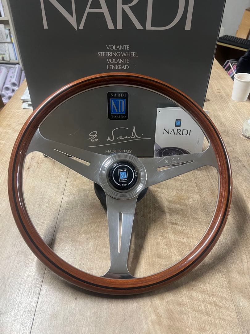 NARDI クラッシックウッド380mmランクル70復刻で半年だけ使った美品です