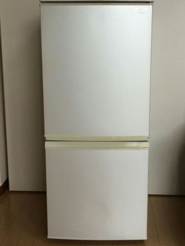 冷蔵庫(Sharp)