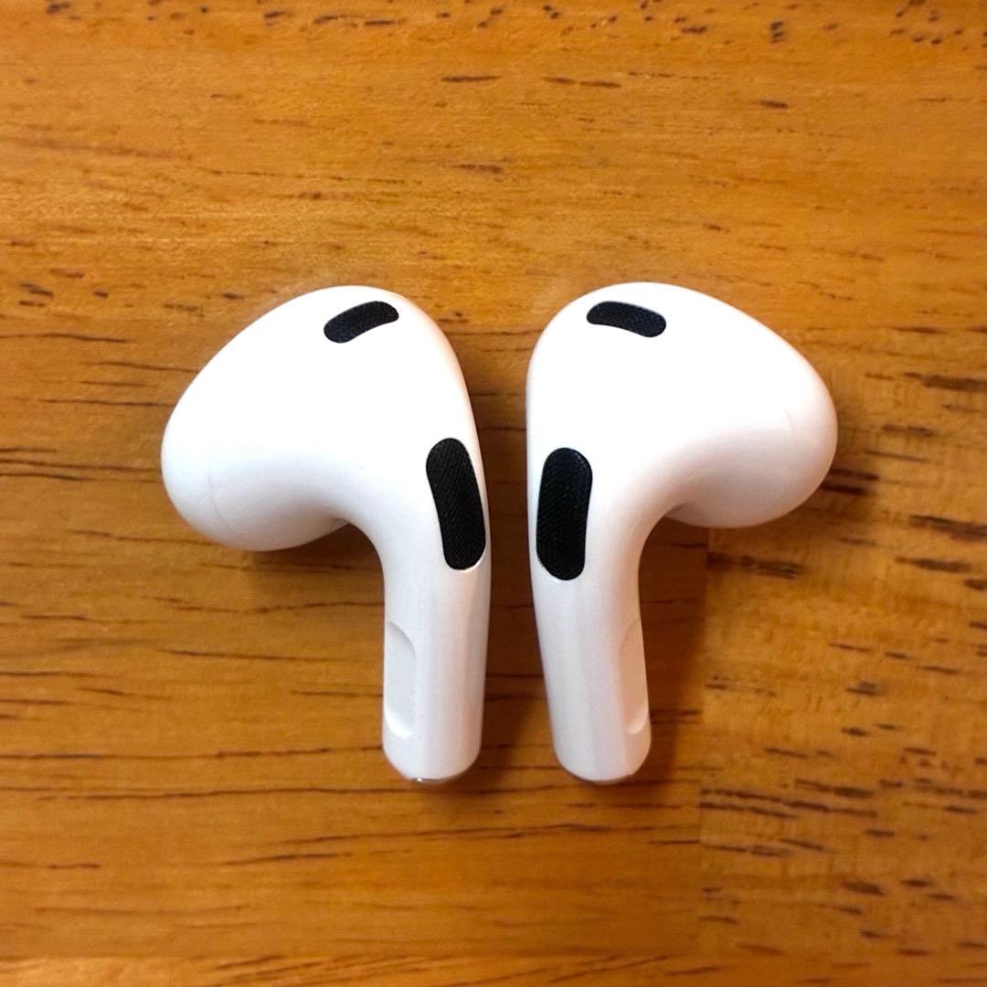 AirPods 第3世代 Lightning充電 正規品