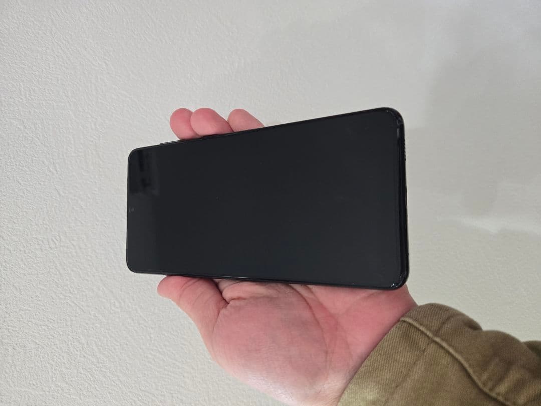 Samsung Galaxy S21 ブラック