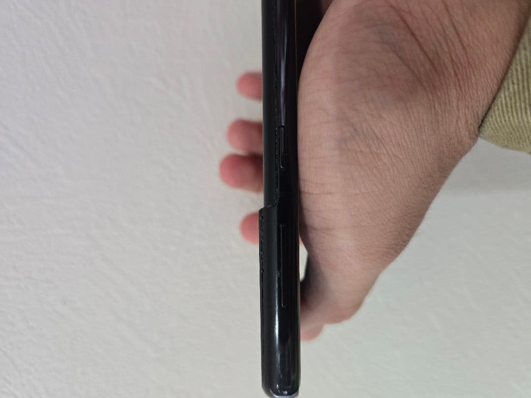 Samsung Galaxy S21 ブラック