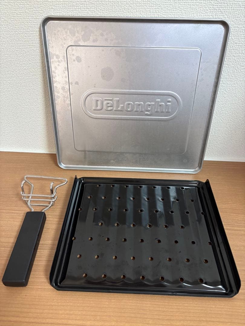 デロンギ　コンベクションオーブン　EO1490J-W