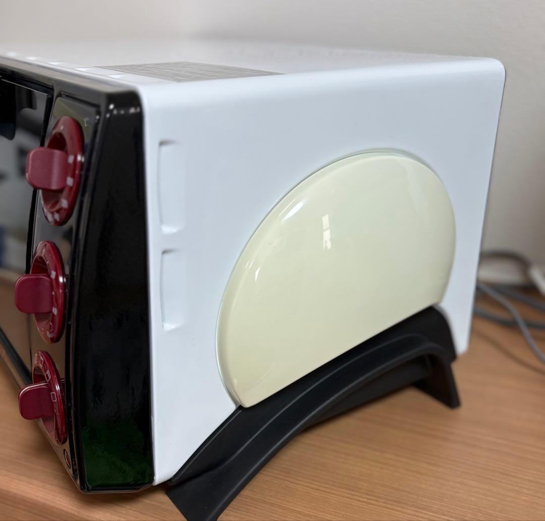 デロンギ　コンベクションオーブン　EO1490J-W