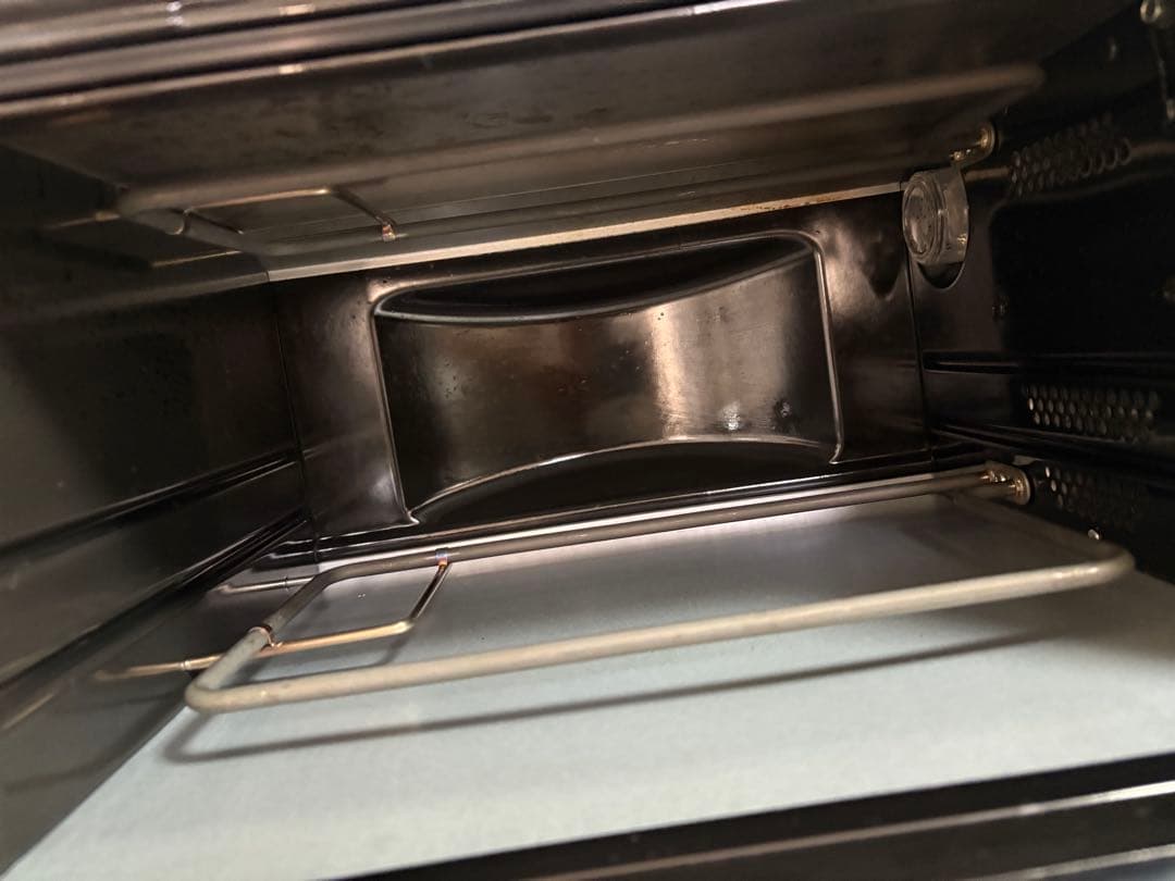 デロンギ　コンベクションオーブン　EO1490J-W