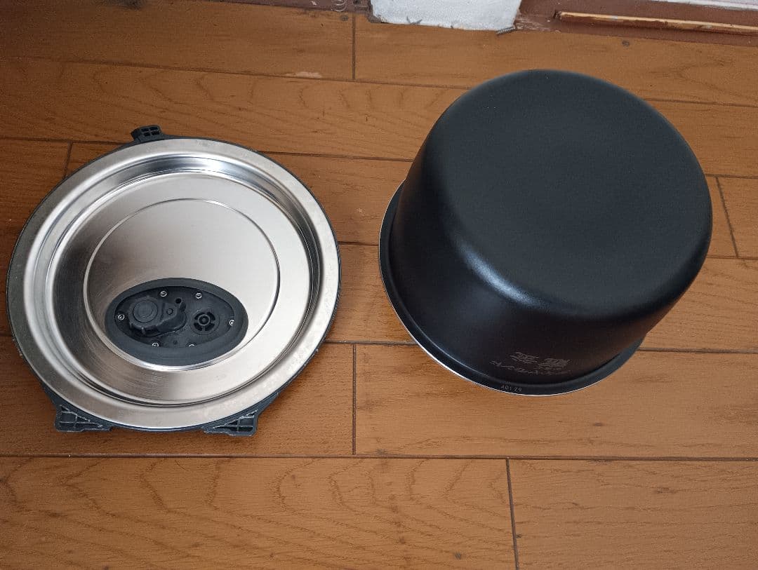 23年製❗パナソニック、圧力IH炊飯器(5.5合炊き）