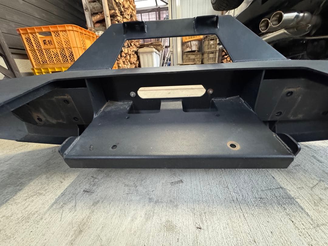 引き取り限定 jkラングラーフロントバンパー