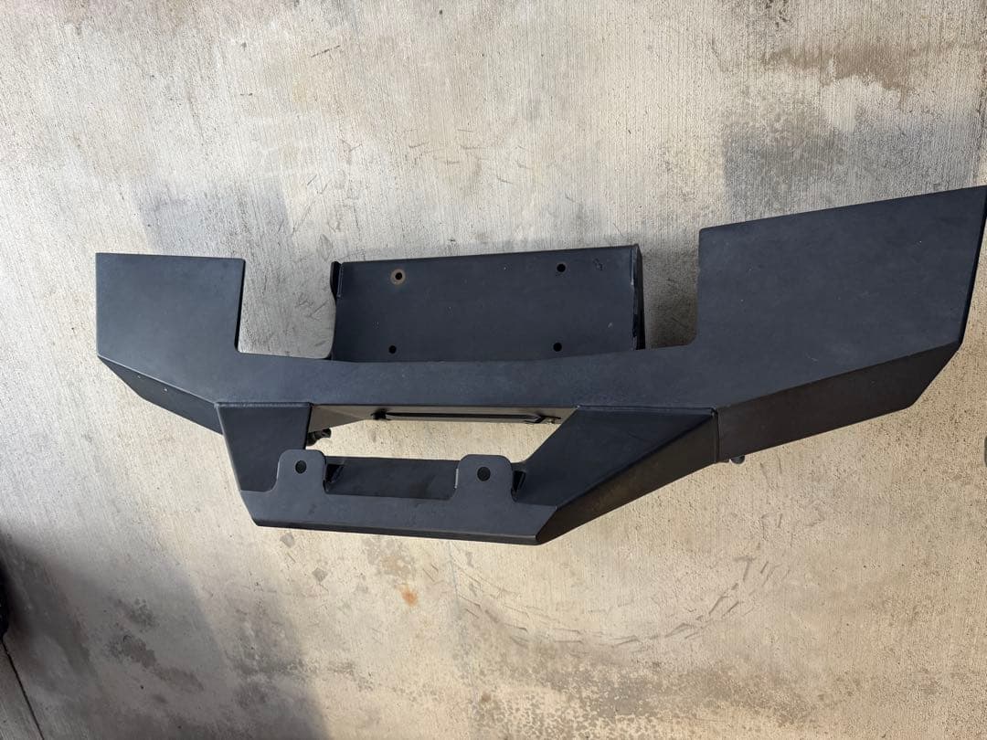 引き取り限定 jkラングラーフロントバンパー