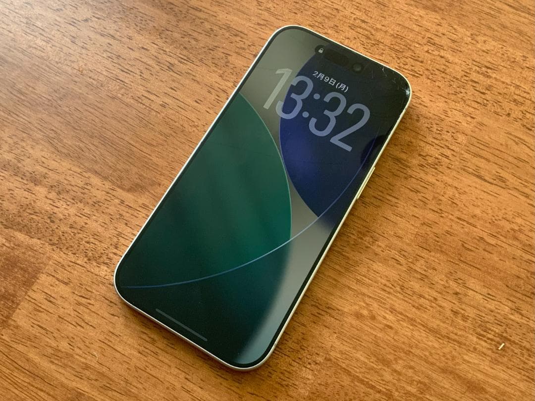 【ガラス割れ】iPhone17 256Gb ホワイト SIMフリー