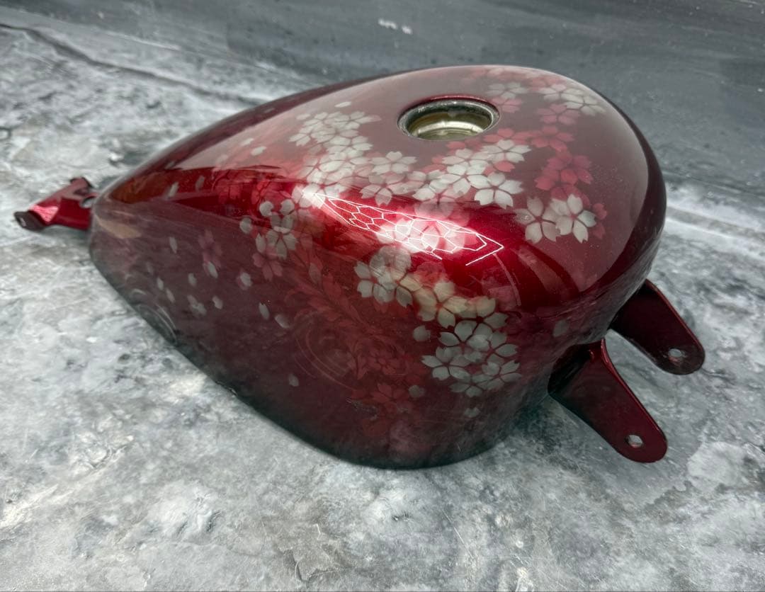 ハーレー　純正　タンク　スポーツスター XL 1200X フォーティーエイト