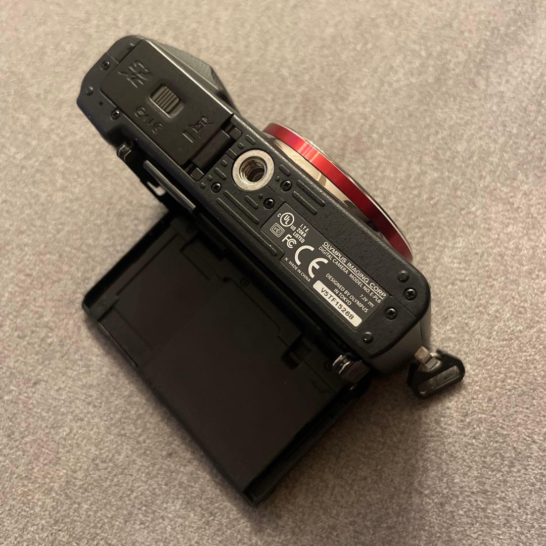 70. OLYMPUS PEN Lite E-PL6 ボディ