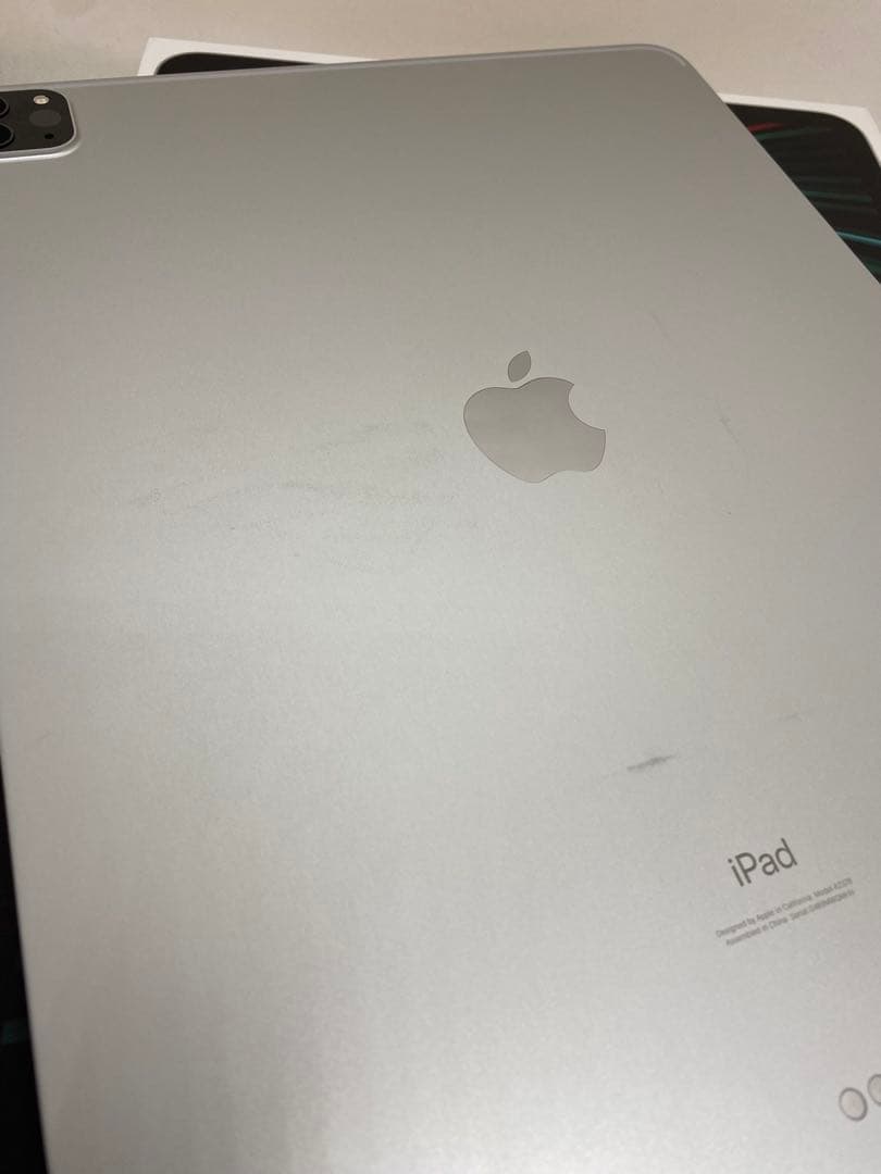 iPad Pro (12.9インチ) 第5世代 512GB WQMHH