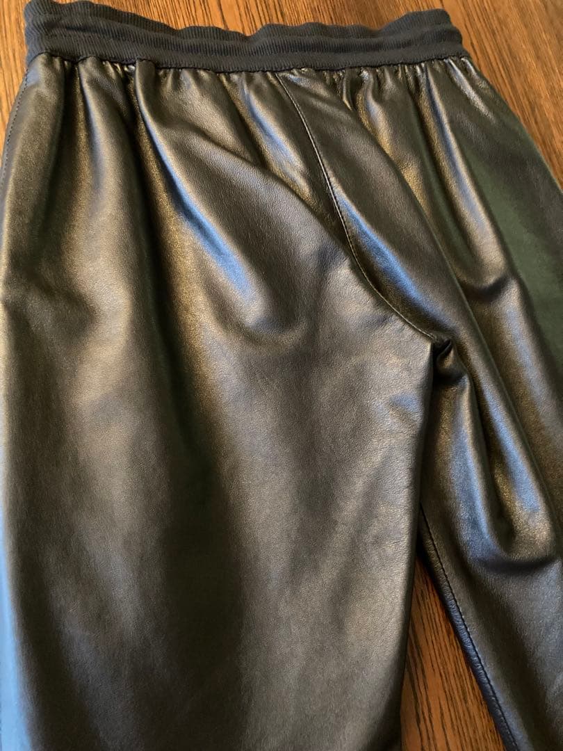 DOLCHE&GABBANA新品タグ付BLACKレザージョガーパンツmen's可